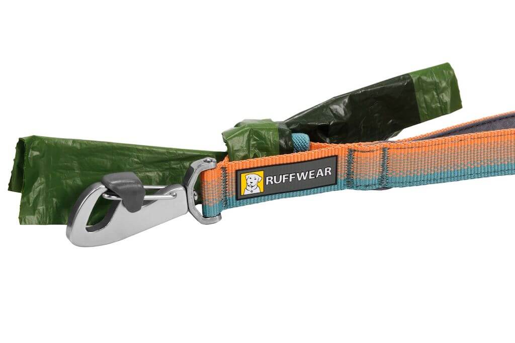 Ruffwear Front Range Short Dog Leash in Spring Fade Showing a pick-up bag attached